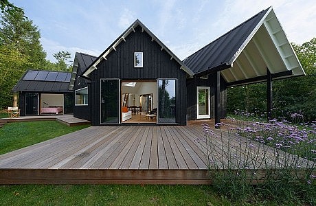 Village House by Powerhouse Company