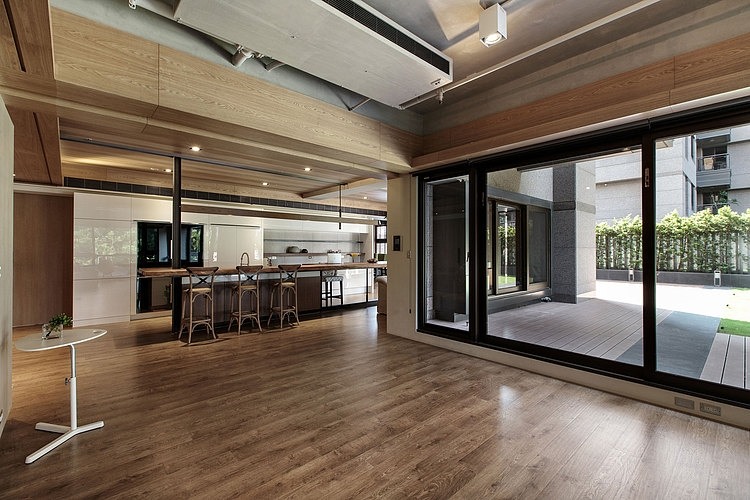 Chou Residence by PMK+designers