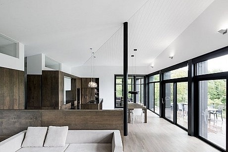 La Sentinelle by Naturehumaine