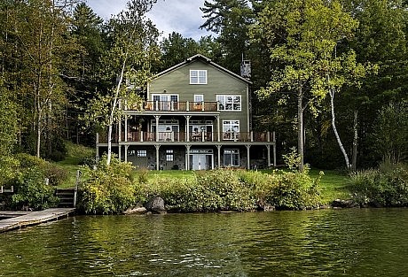 Lake House by Crisp Architects