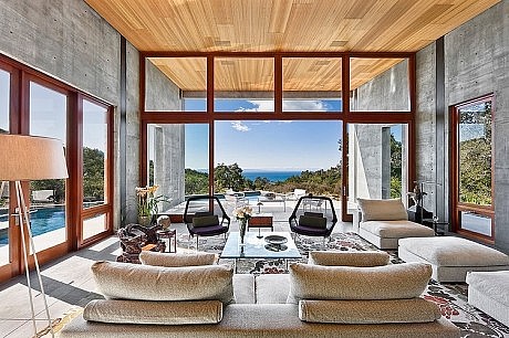 Toro Canyon Residence by Shubin + Donaldson Architects