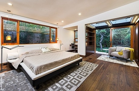 Westgate Residence by Kurt Krueger Architect