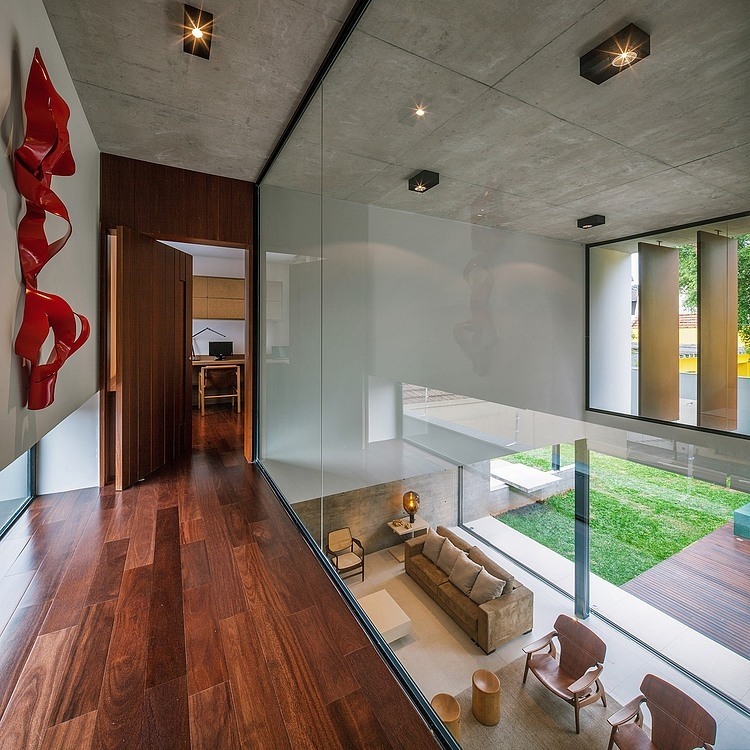 Planalto House by Fc Studio