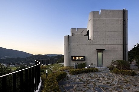 House on the Cliff by Studio_GAON