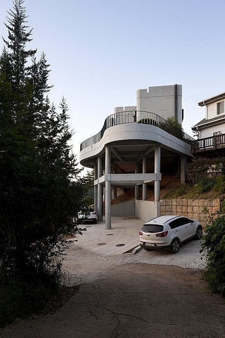 House on the Cliff by Studio_GAON