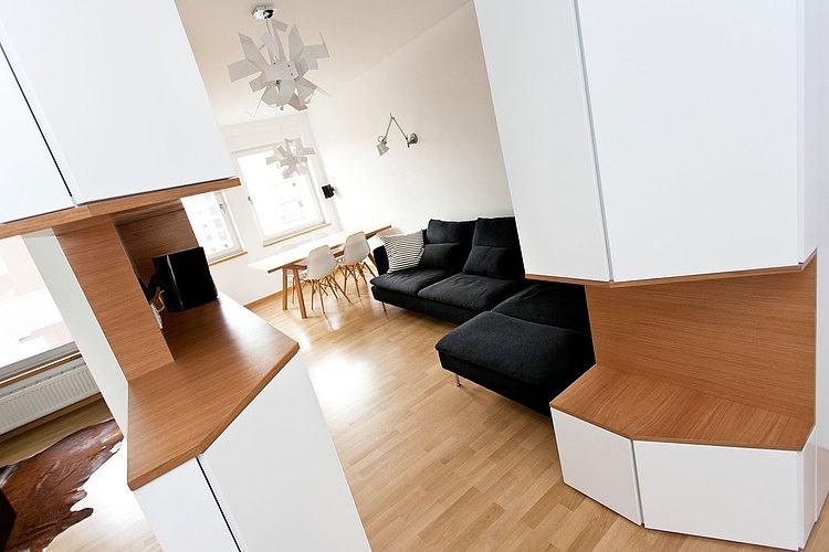 Aviator Apartment by mode:lina architekci