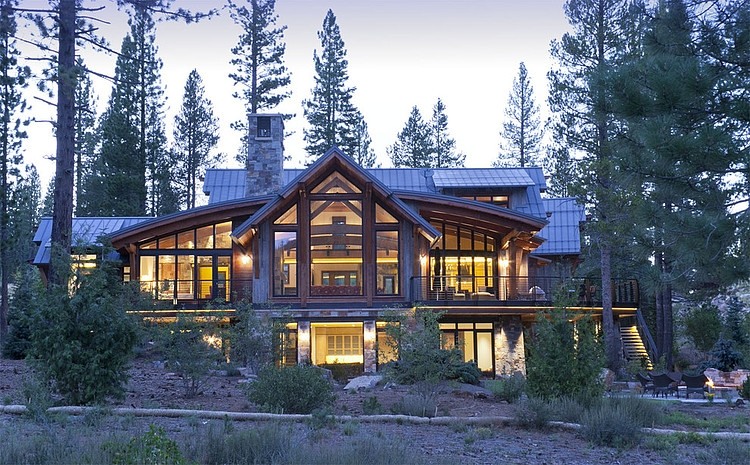 North Lake Tahoe Residence by Kelly & Stone Architects