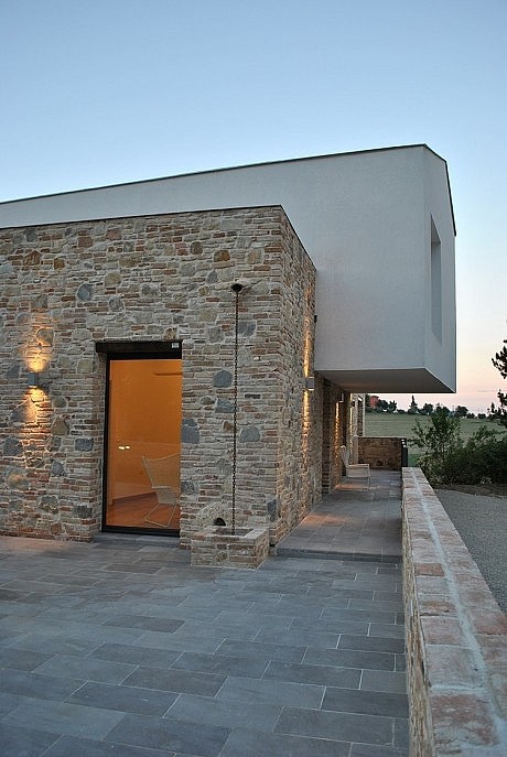 Nuova Cantina Siliqvini by Emanuele Scaramucci