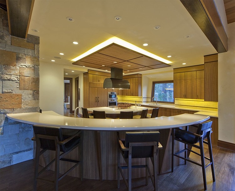 North Lake Tahoe Residence by Kelly & Stone Architects