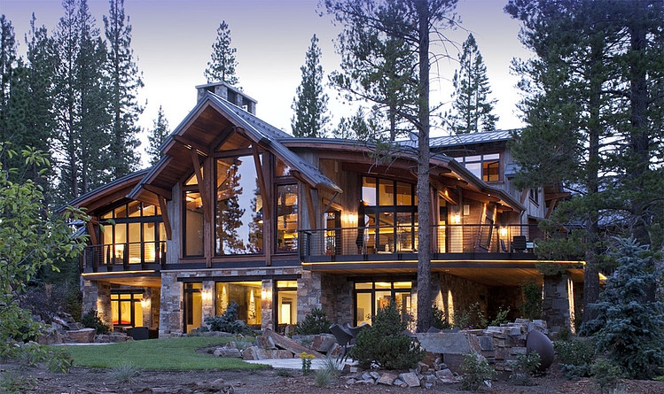 North Lake Tahoe Residence by Kelly & Stone Architects