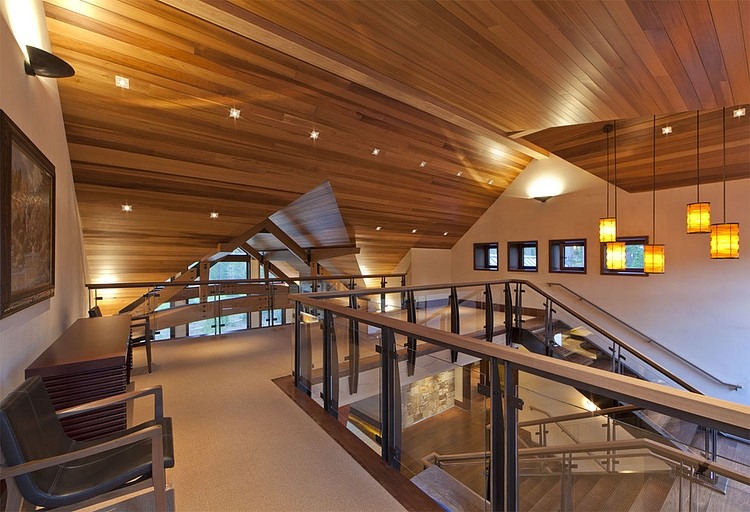 North Lake Tahoe Residence by Kelly & Stone Architects