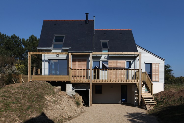 Bioclimatic House in the Gulf of Morbihan