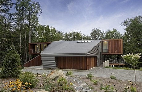 Berkshire Pond House by David Jay Weiner Architects
