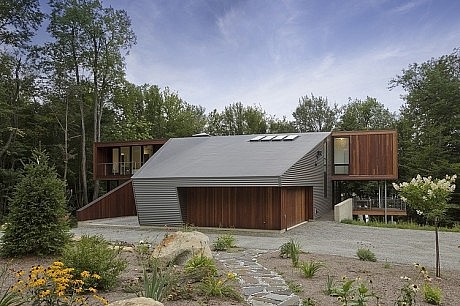 Berkshire Pond House by David Jay Weiner Architects