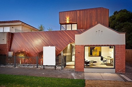 Elwood House by Platinum Building Group