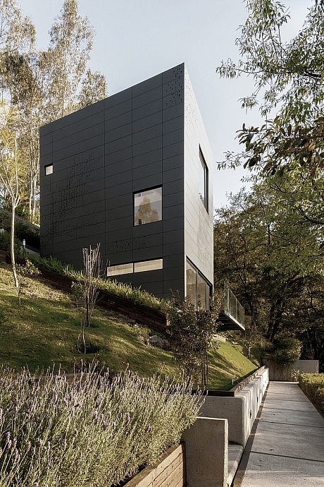 Casa Alta by AS/D Asociacion de Diseno