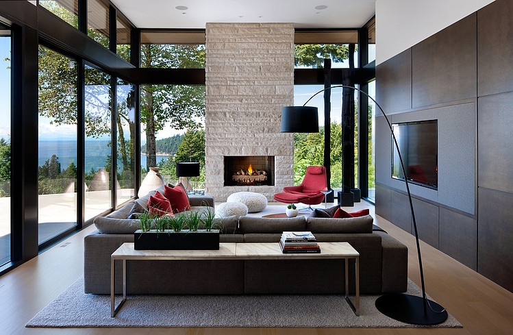 West Vancouver Residence by Claudia Leccacorvi