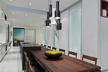 Urban Townhome by Cecconi Simone