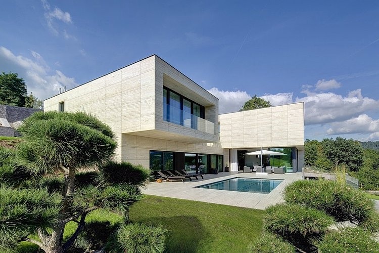 Villa Decín by Studio Pha