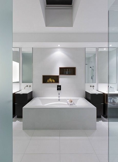 Urban Townhome by Cecconi Simone