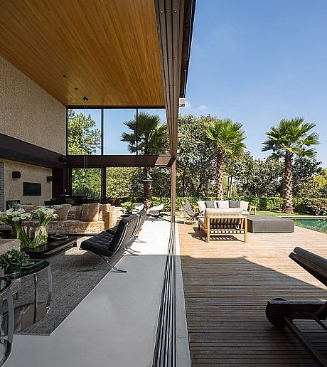 Limantos Residence by Fernanda Marques