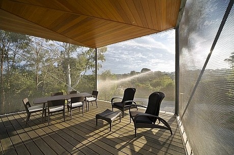 Rest House by Tim Spicer and Col Bandy Architects