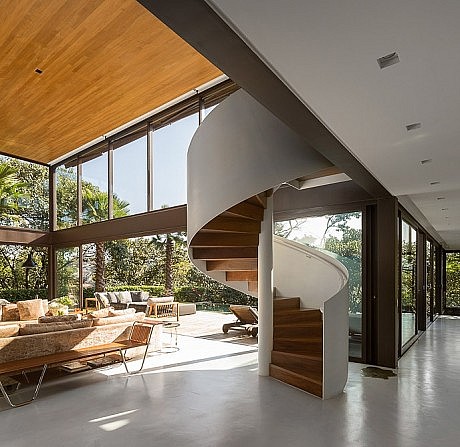 Limantos Residence by Fernanda Marques