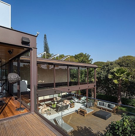 Limantos Residence by Fernanda Marques