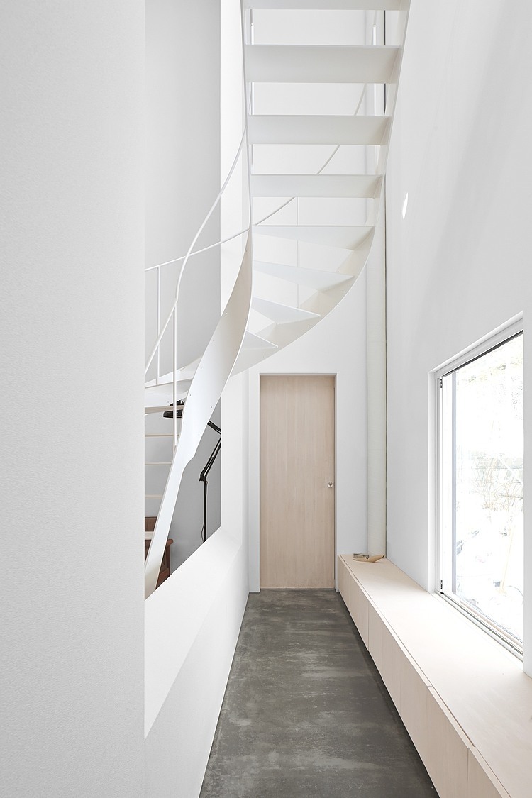 Modern Residence by Jun Igarashi Architects
