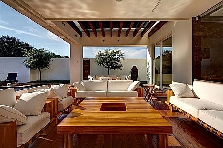 House S by Lassala + Elenes Arquitectos
