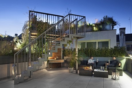 The Number 6 by Building - 10