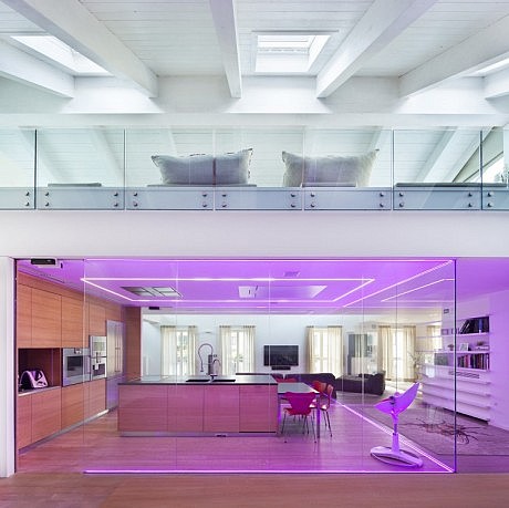 The Number 6 by Building - 16