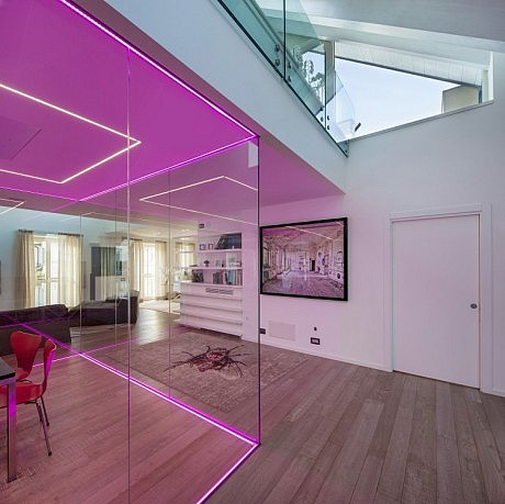 The Number 6 by Building - 17