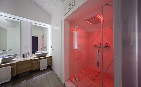 The Number 6 by Building - 27