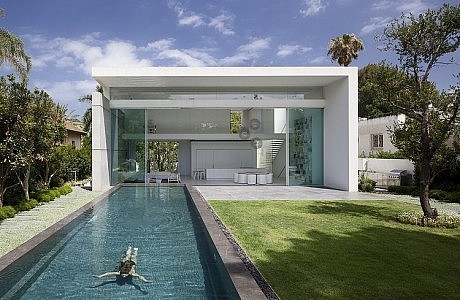 Ramat Hasharon House 13 by Pitsou Kedem Architects
