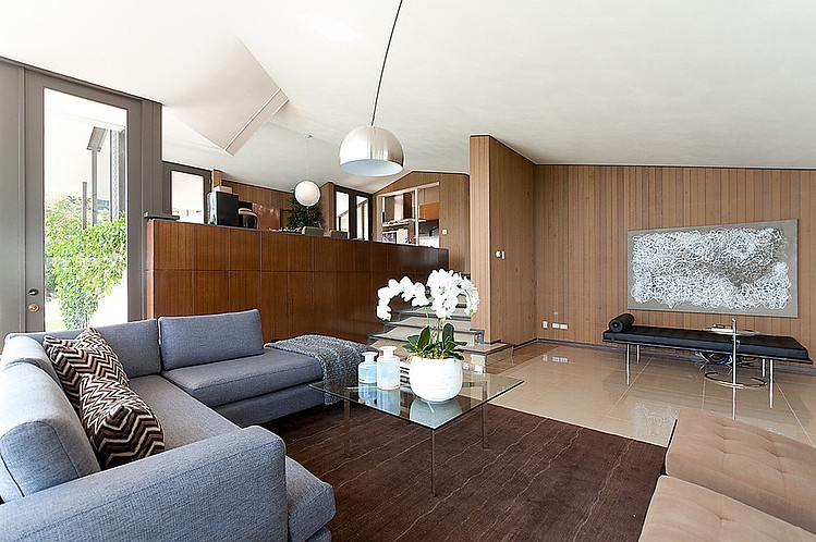 Mid Century Modern Home by Ron Thom