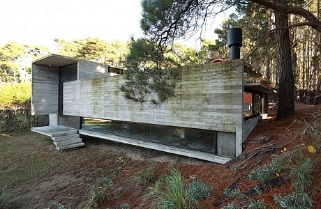 Casa Pedroso by Bak Arquitectos