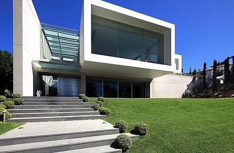 Ekali Residence by ISV Architects