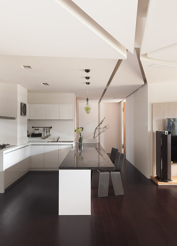 Home in Taiwan by H2o+Co2 Design