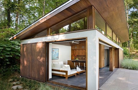 Nancy Creek Guesthouse by Philip Babb Architect