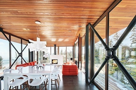 Grands Jardins Residence by Bourgeois / Lechasseur Architectes