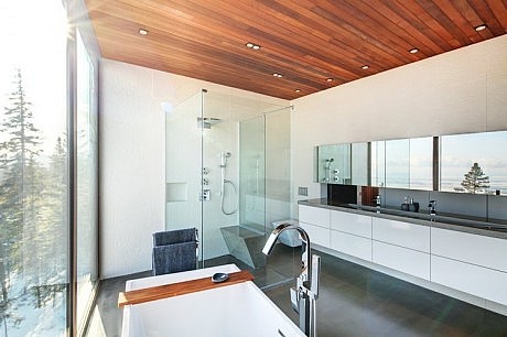 Grands Jardins Residence by Bourgeois / Lechasseur Architectes