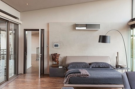 House Duk by Nico van der Meulen Architects