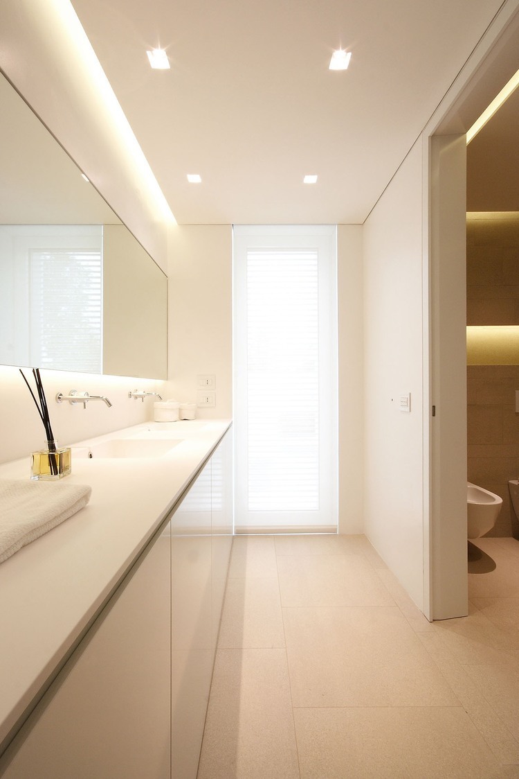 Jesolo Lido Pool Villa by JM Architecture