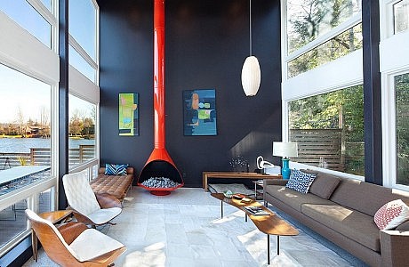 Waterfront Residence in Seattle
