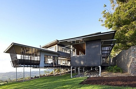 The Maleny House by Bark Design Architects