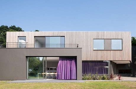 Wedge House by SOUP Architects