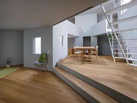 House In Miyoshi by Suppose Design Office