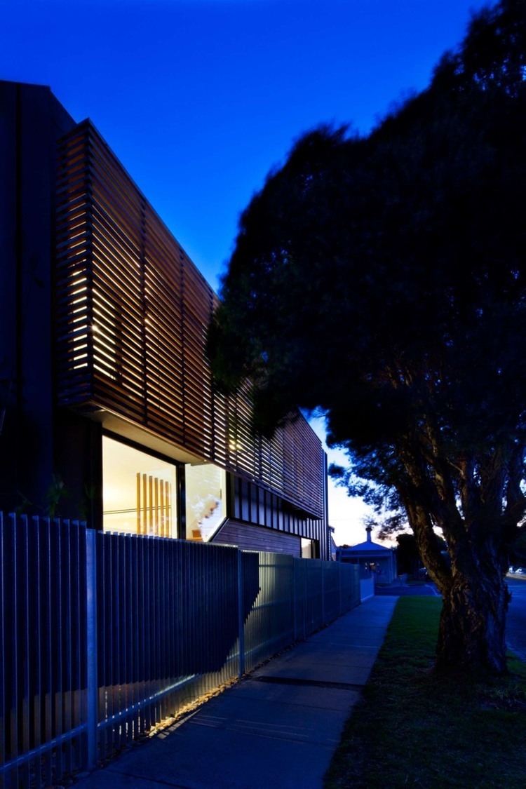 Elsternwick House by Simon Couchman