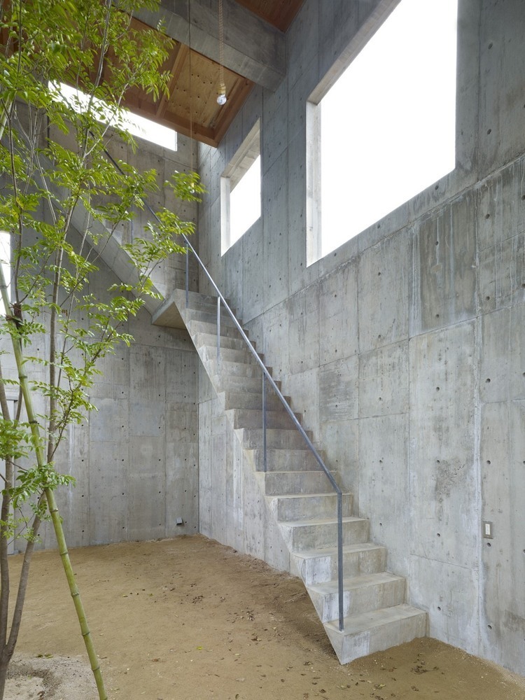 House in Yagi by Suppose Design Office